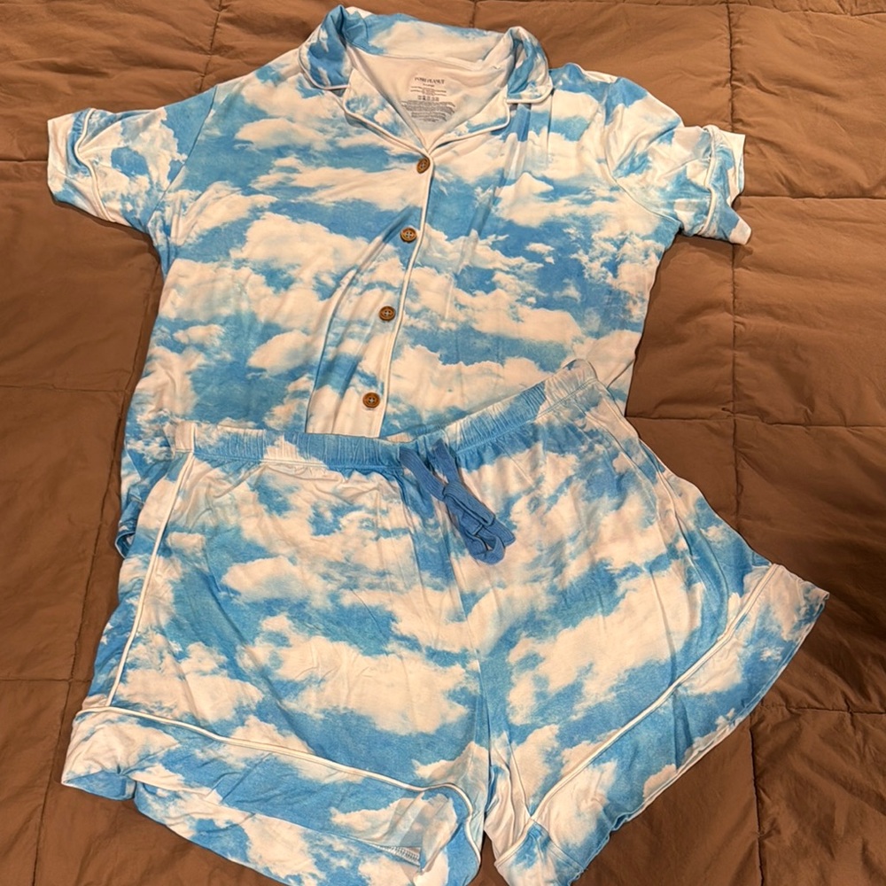 Posh Peanut Sky Blue and White Pajama Set